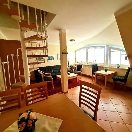 Hus Sünnschien *