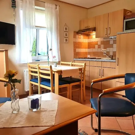 Hus Sünnschien Apartment Alt Reddevitz