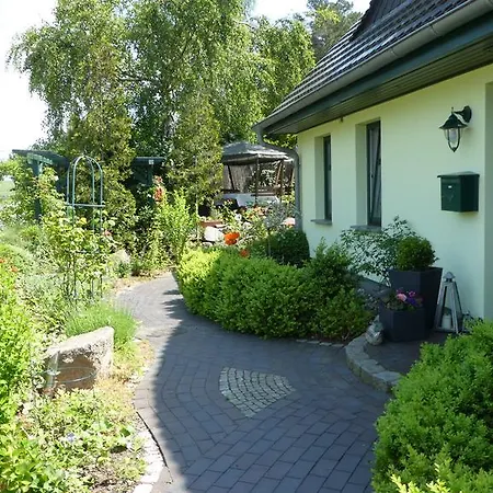 Hus Sünnschien * Alt Reddevitz